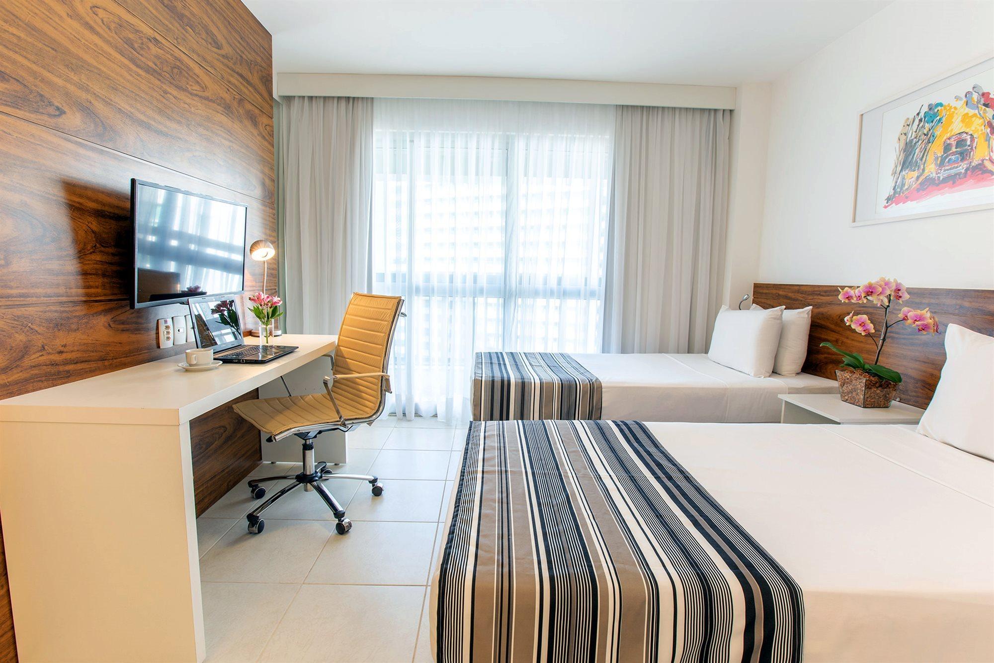 Fusion Hplus Express + Brasilia Exterior foto